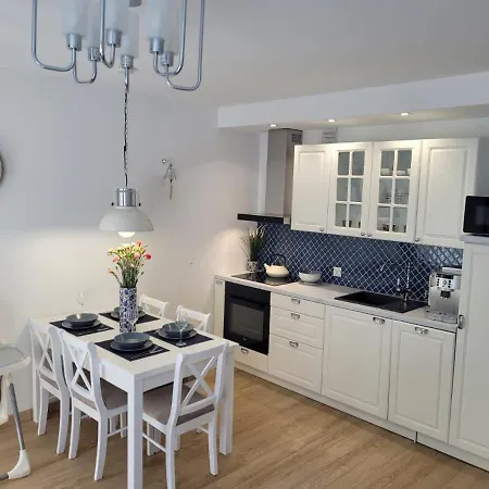 Sunset Ii Apartament *